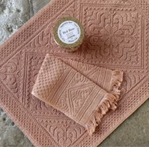 Tapis de bain Enzo Couleur Aubpine